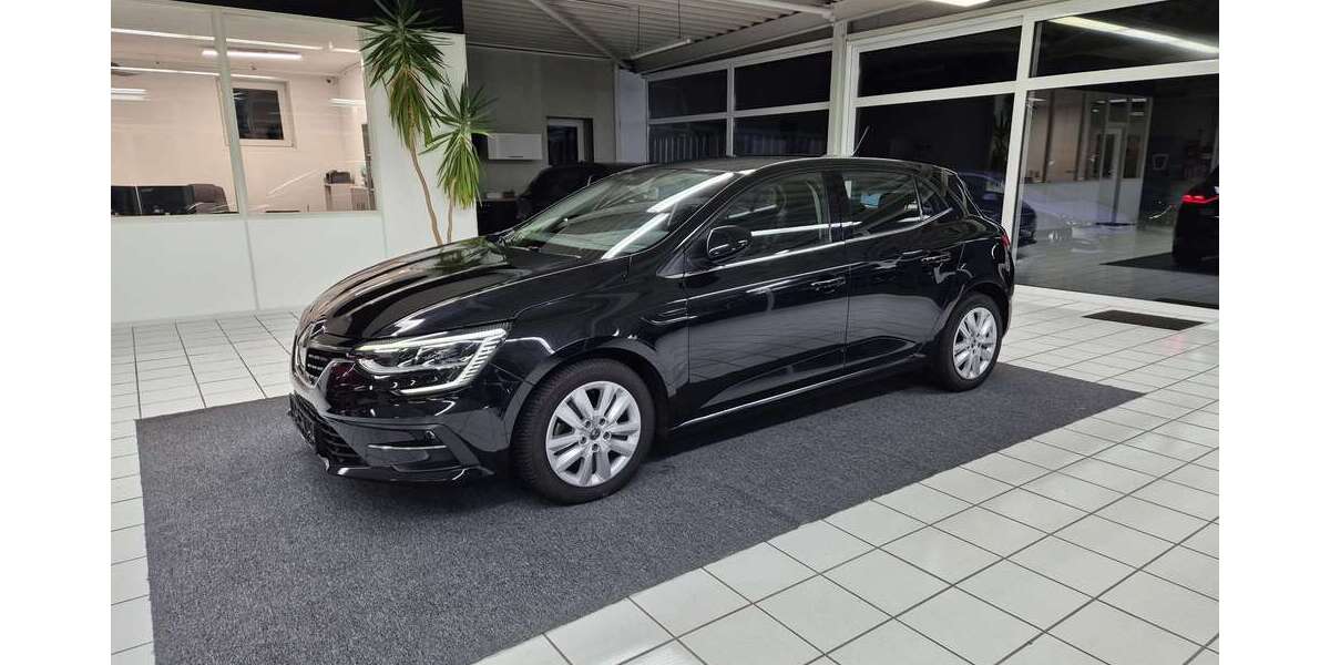 Renault Megane 83.771 km 13.990 &euro; Attendorn 57439