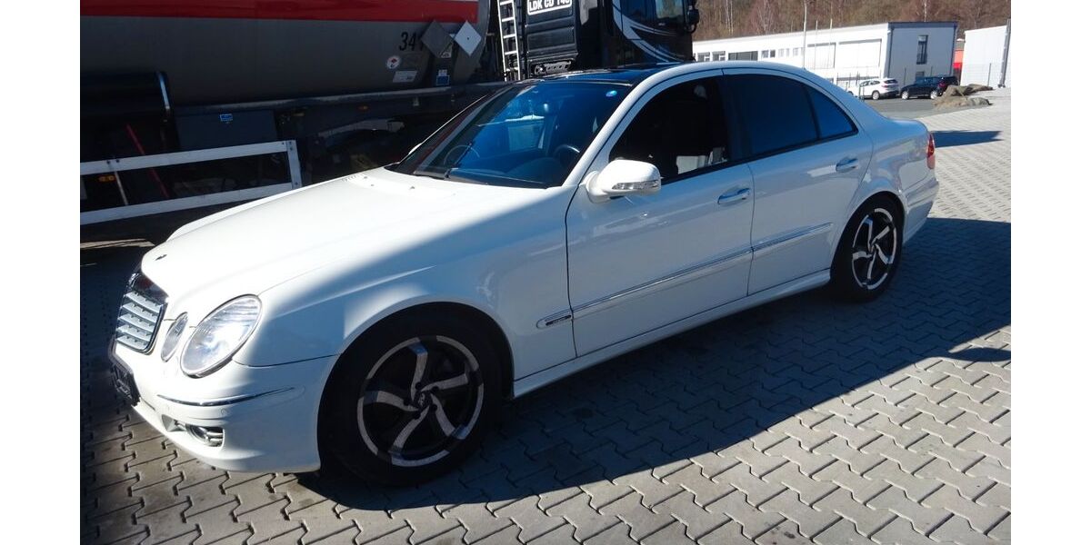 Mercedes-Benz E 300 166.000 km 6.800 &euro; Wilnsdorf 57234