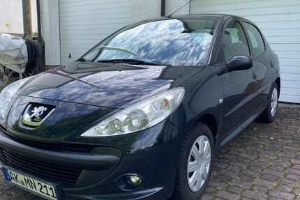 Peugeot 206 154.327 km 2.600 &euro; Betzdorf 57518
