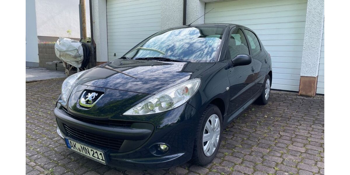 Peugeot 206 154.327 km 2.600 &euro; Betzdorf 57518