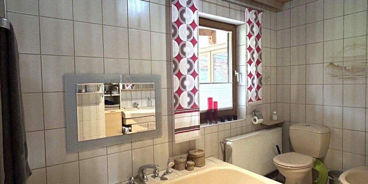 Mehrfamilienhaus, Wohnhaus Eschenburg / Eiershausen Eiershausen - 1 Zimmer, 234 m&sup2;, 429.000&euro; | Angebot:25674834