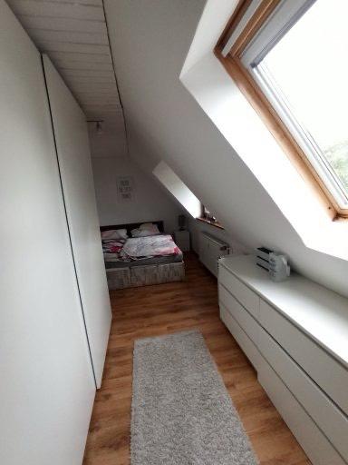 Etagenwohnung Eschenburg - 3 Zimmer, 100 m&sup2;, 800&euro; | Angebot:25715276