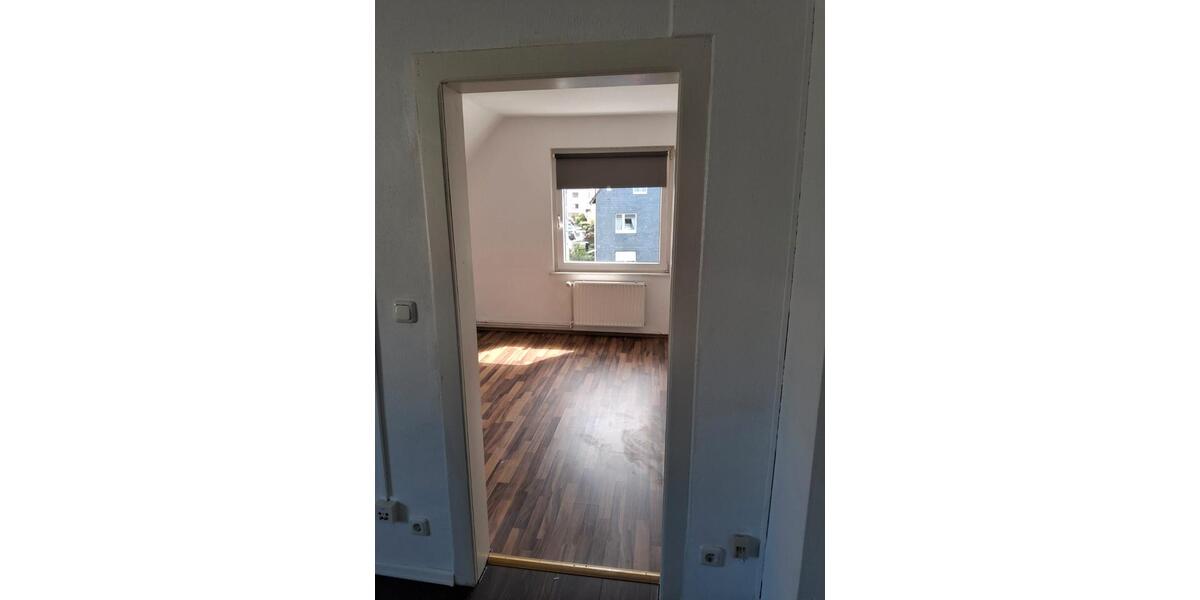 Dachgeschoßwohnung Siegen - 2 Zimmer, 48 m&sup2;, 580&euro; | Angebot:26669612