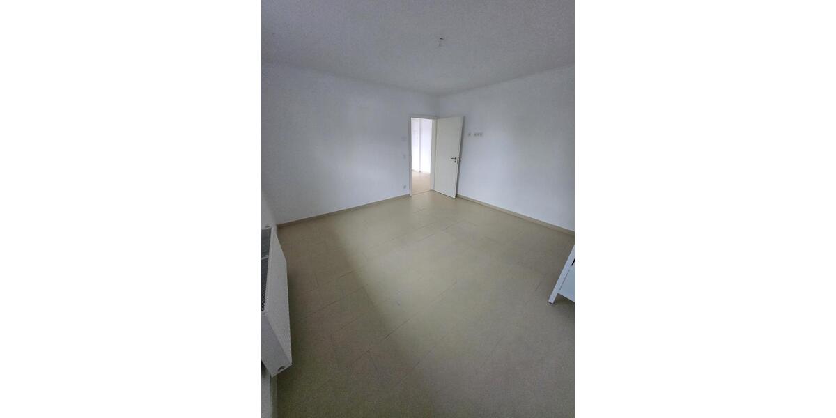 Erdgeschoßwohnung Freudenberg - 3 Zimmer, 95 m&sup2;, 249.000&euro; | Angebot:27217662