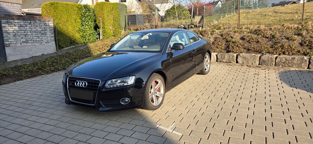 Audi A5 195.000 km 10.500 &euro; Siegen 57072