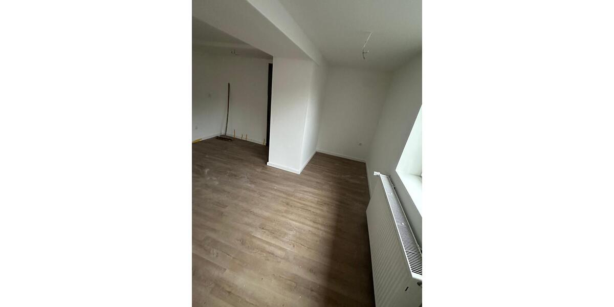Erdgeschoßwohnung Kreuztal - 2.5 Zimmer, 80 m&sup2;, 800&euro; | Angebot:24327647