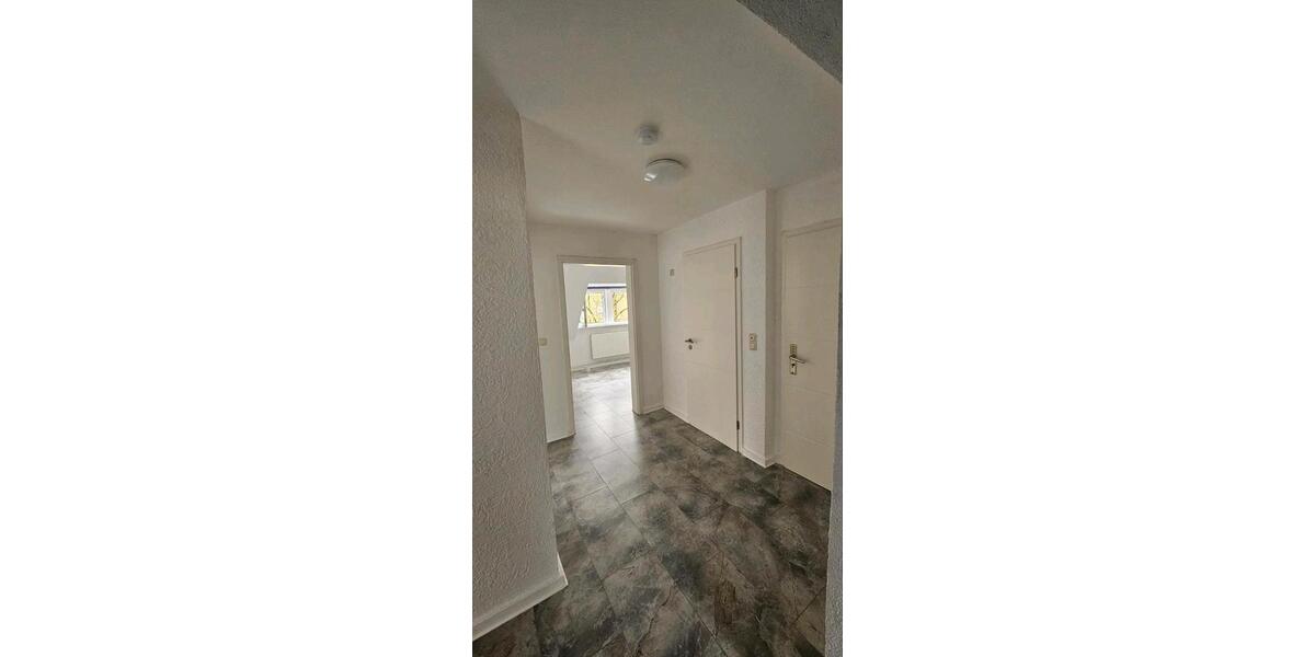Dachgeschoßwohnung Siegen Kaan-Marienborn - 3 Zimmer, 60 m&sup2;, 700&euro; | Angebot:26254940