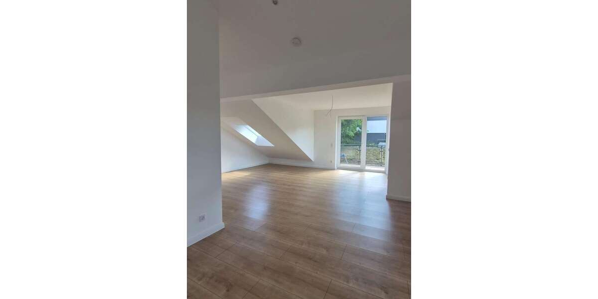 Etagenwohnung Waldbröl Romberg - 2 Zimmer, 70 m&sup2;, 780&euro; | Angebot:27087530