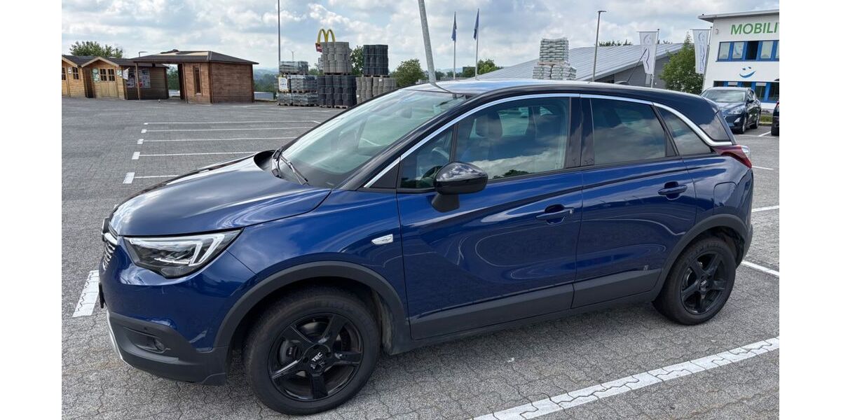 Opel Crossland (X) 15.900 km 12.000 &euro; Siegen 57072