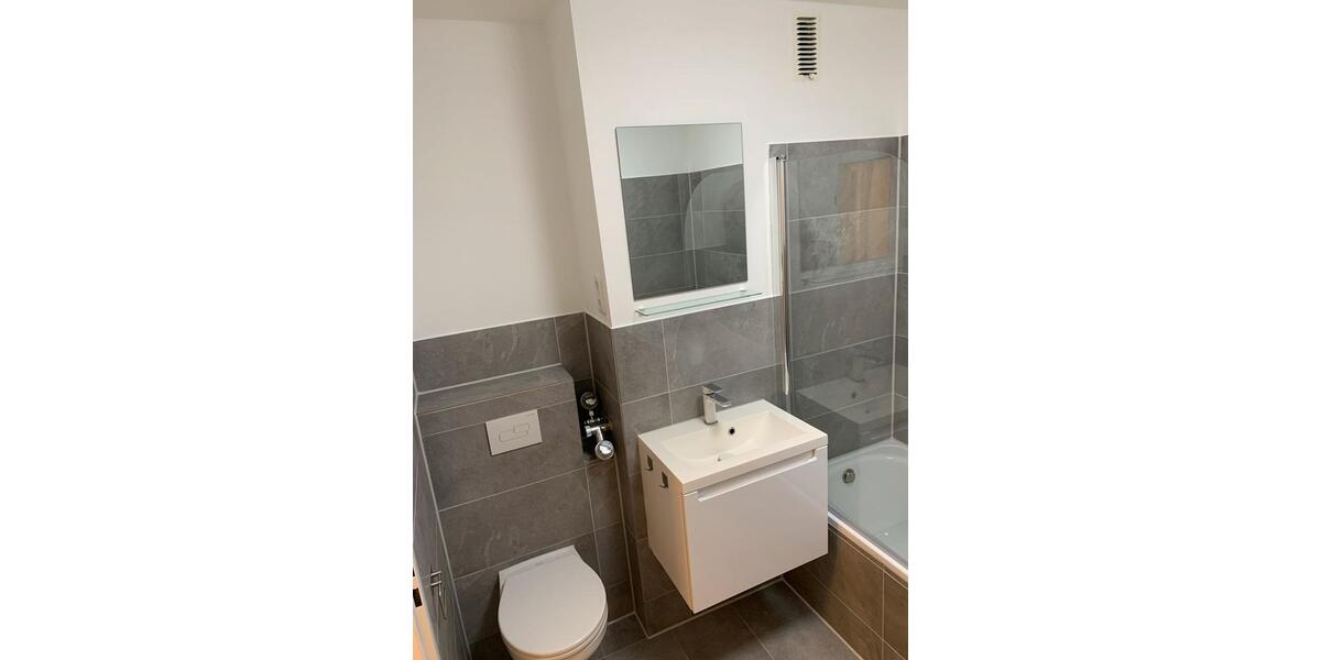 Etagenwohnung Siegen - 1 Zimmer, 50 m&sup2;, 440&euro; | Angebot:25883663