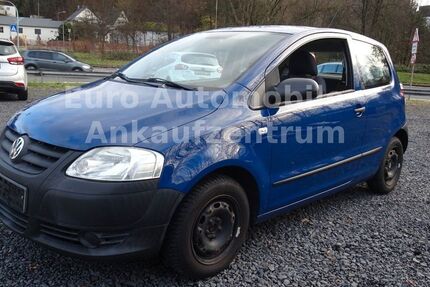 VW Fox 146.300 km 990 &euro; Kirchen 57548