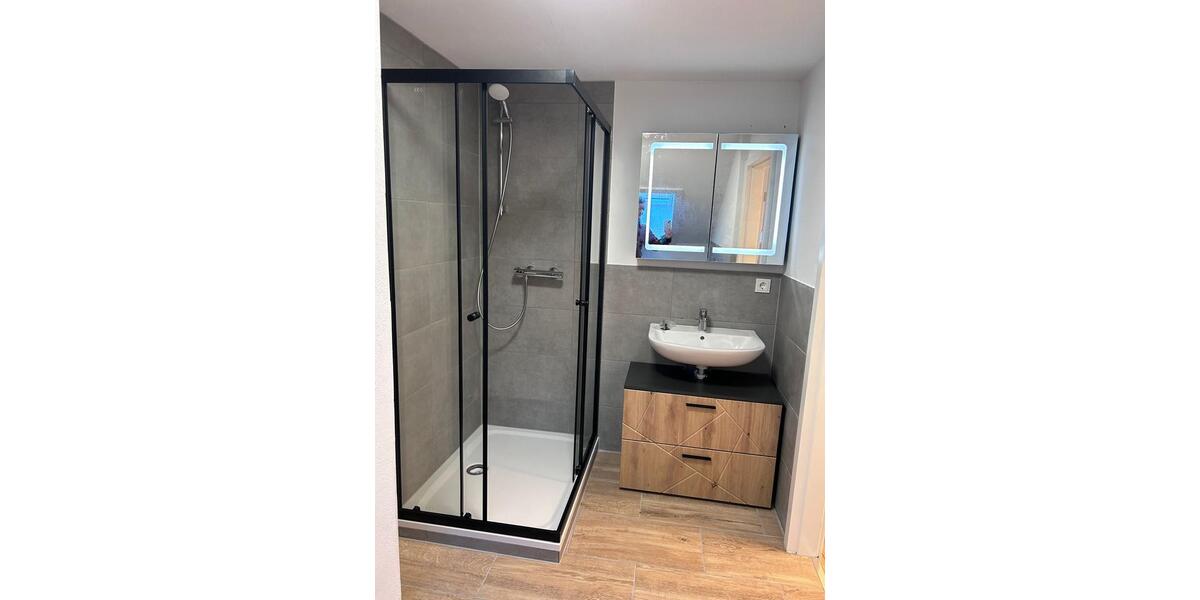 Dachgeschoßwohnung Siegen Kaan-Marienborn - 2 Zimmer, 59 m&sup2;, 580&euro; | Angebot:26003690