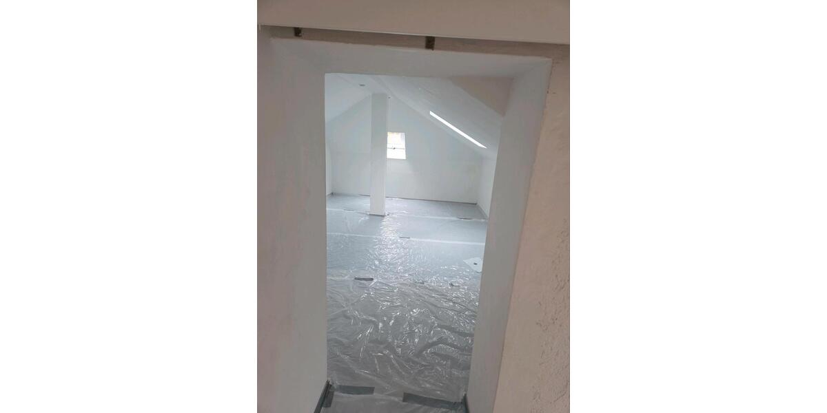 Etagenwohnung Siegen Dillnhütten - 3 Zimmer, 60 m&sup2;, 650&euro; | Angebot:25353896