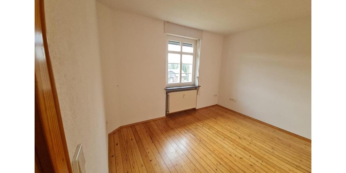 Etagenwohnung Hellenhahn-Schellenberg Schellenberg - 4.5 Zimmer, 110 m&sup2;, 900&euro; | Angebot:25832911