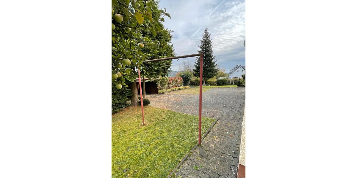 Einfamilienhaus Kreuztal - 2 Zimmer, 150 m&sup2;, 249.000&euro; | Angebot:25070806