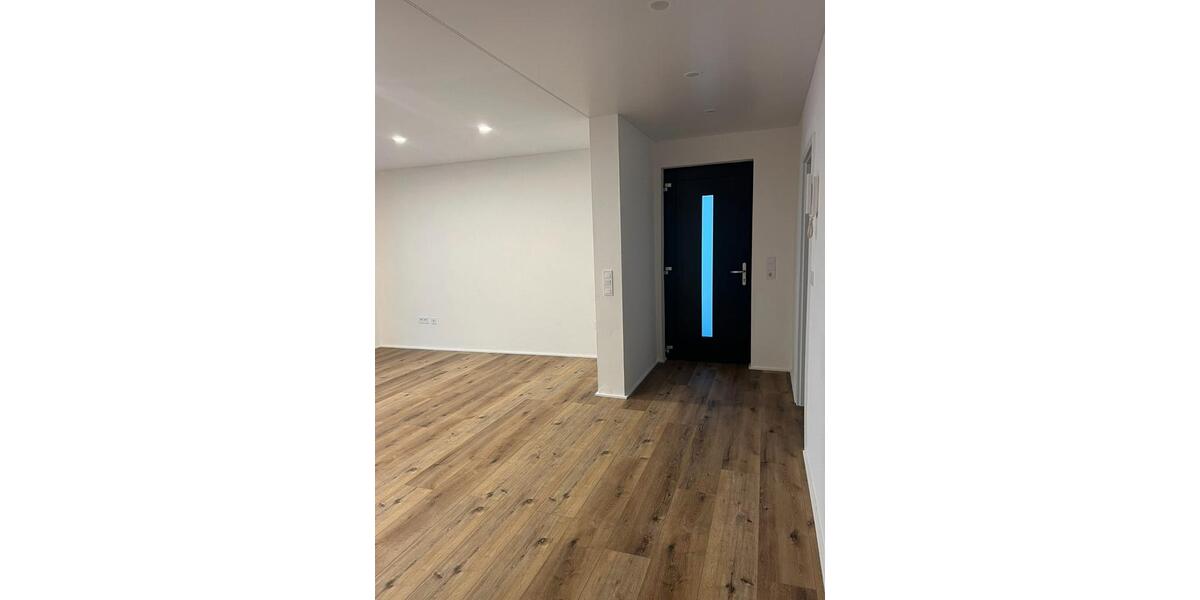 Terrassenwohnung Breitscheid - 2 Zimmer, 75 m&sup2;, 750&euro; | Angebot:26645373