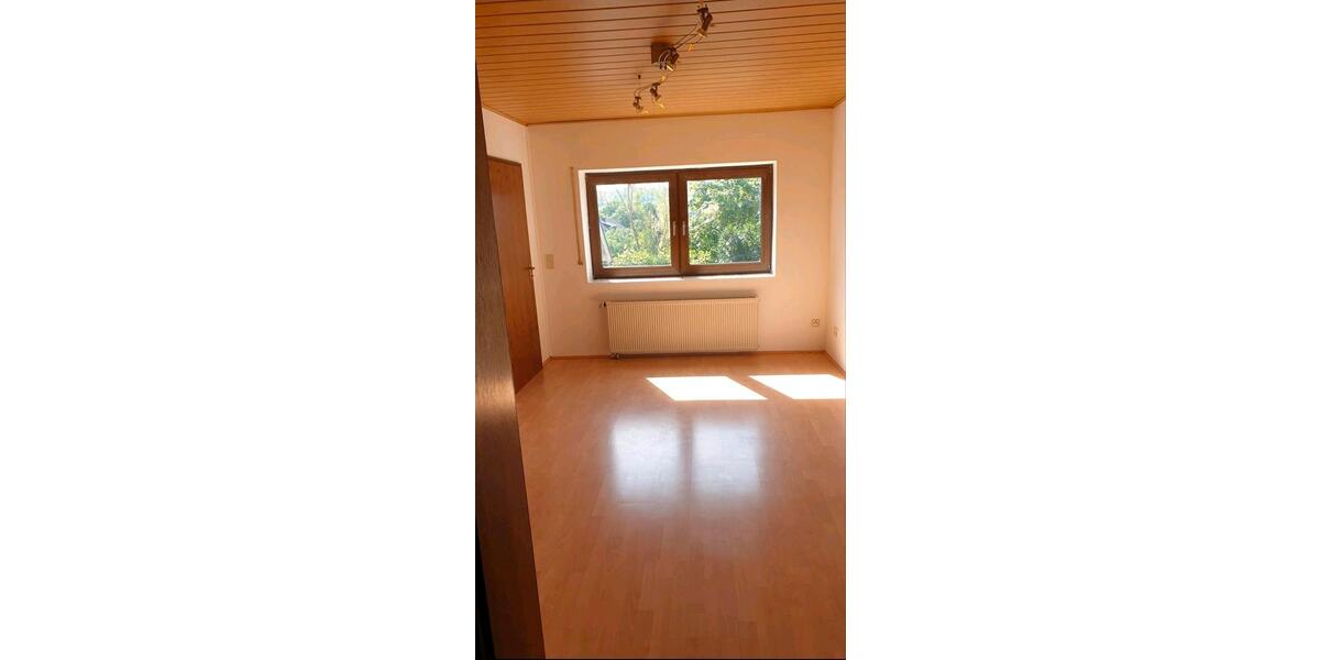 Erdgeschoßwohnung Daaden - 2 Zimmer, 63 m&sup2;, 540&euro; | Angebot:25824723