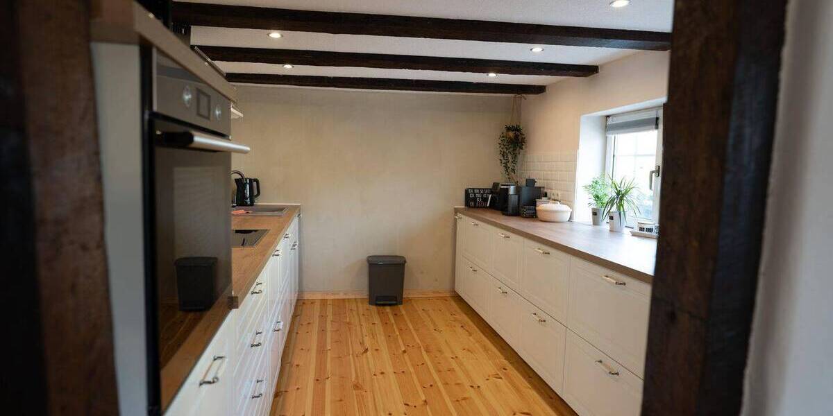 Einfamilienhaus Siegen Meiswinkel - 9 Zimmer, 179 m&sup2;, 279.000&euro; | Angebot:25939471