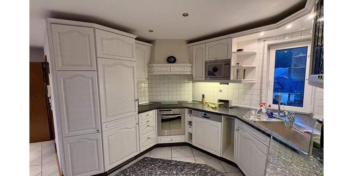 Etagenwohnung Bad Marienberg - 3 Zimmer, 122 m&sup2;, 299.000&euro; | Angebot:25716281