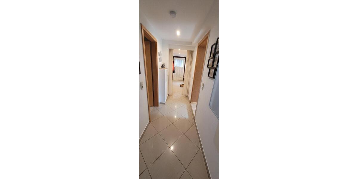 Etagenwohnung Breitscheid - 2 Zimmer, 66 m&sup2;, 550&euro; | Angebot:25435478