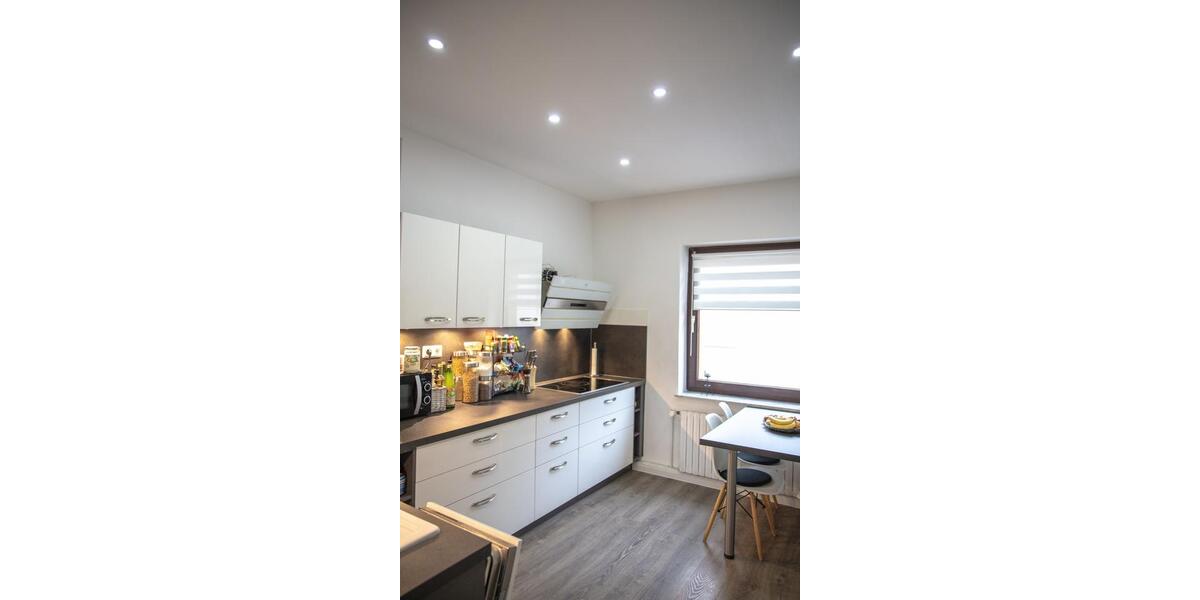 Etagenwohnung Siegen - 3 Zimmer, 78 m&sup2;, 219.000&euro; | Angebot:27068452