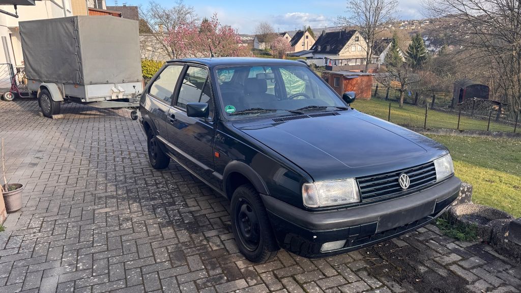 VW Polo 72.280 km 2.990 &euro; Wissen 57537