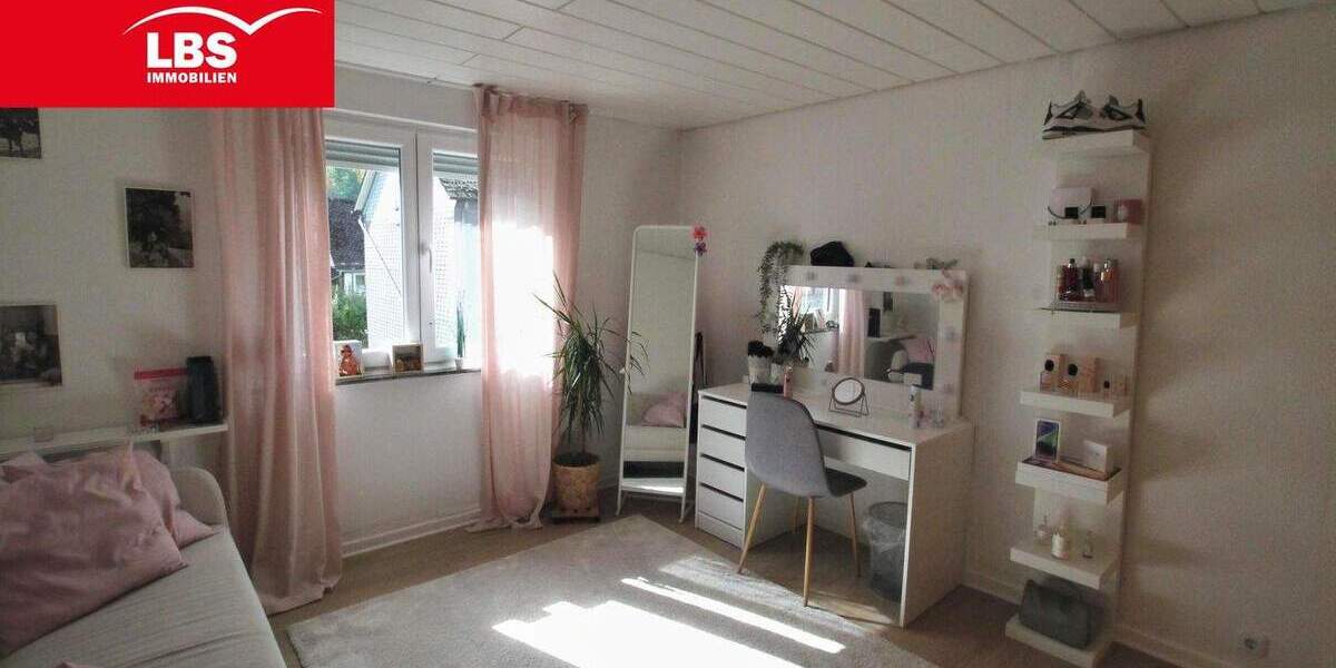 Einfamilienhaus Siegen Weidenau - 1 Zimmer, 235 m&sup2;, 495.000&euro; | Angebot:25686199