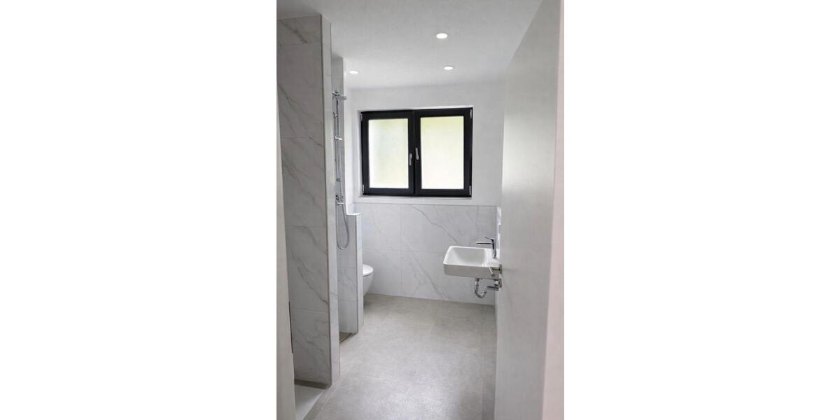 Mehrfamilienhaus, Wohnhaus Siegen Kaan-Marienborn - 3 Zimmer, 68 m&sup2;, 975&euro; | Angebot:25333110