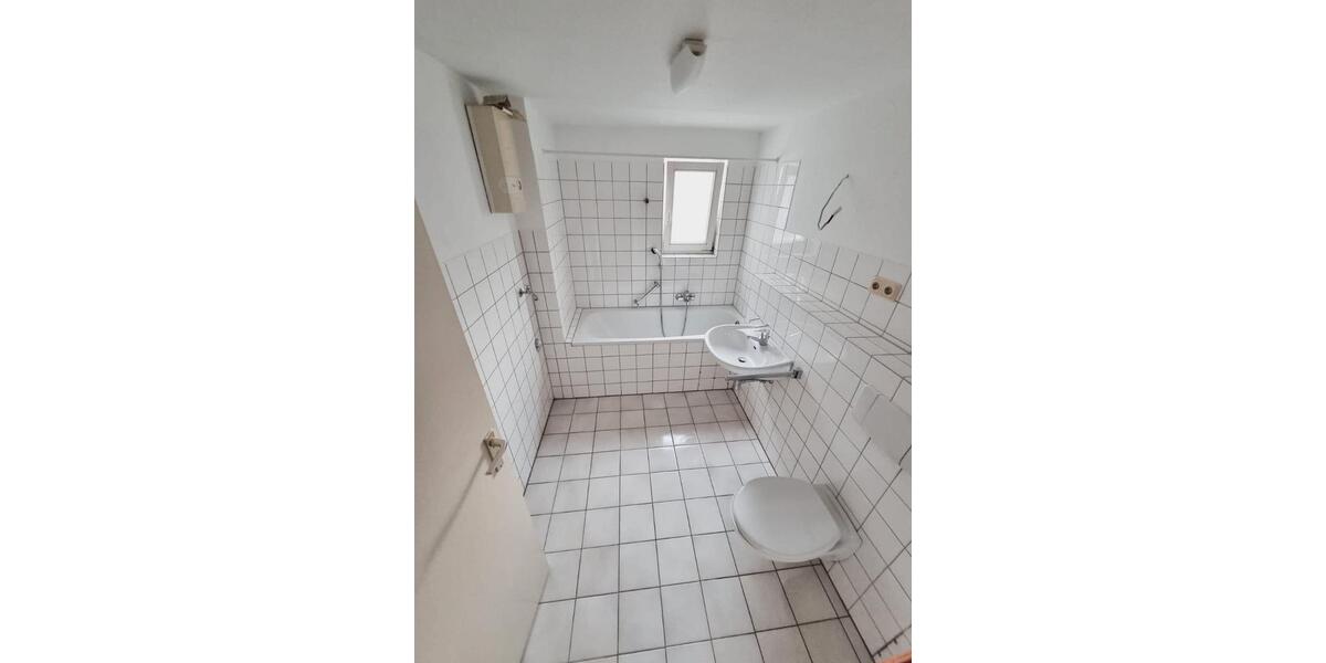 Erdgeschoßwohnung Siegen Dillnhütten - 2.5 Zimmer, 59 m&sup2;, 155.000&euro; | Angebot:26580647