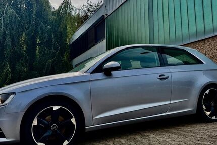 Audi A3 150.500 km 8.200 &euro; Siegen 57074