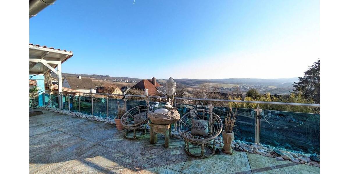 Einfamilienhaus Gebhardshain VG - 8 Zimmer, 333 m&sup2;, 898.000&euro; | Angebot:25738123