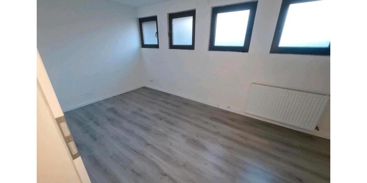 Erdgeschoßwohnung Hellenhahn-Schellenberg Schellenberg - 4 Zimmer, 140 m&sup2;, 830&euro; | Angebot:25995728
