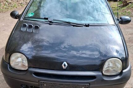 Renault Twingo 153.777 km 750 &euro; Katzwinkel 57581