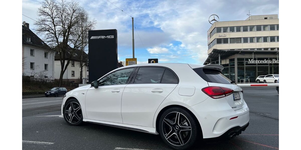 Mercedes-Benz A 35 AMG 64.300 km 32.700 &euro; Netphen 57250