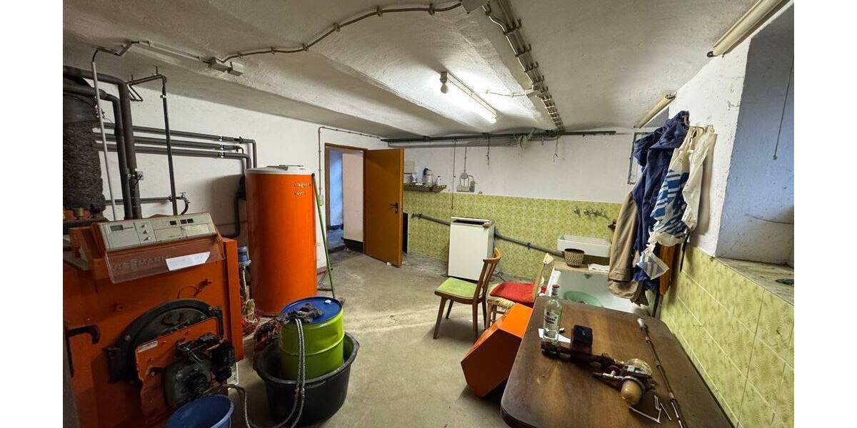 Mehrfamilienhaus, Wohnhaus Kirchhundem Welschen Ennest - 5 Zimmer, 172 m&sup2;, 159.000&euro; | Angebot:25734606