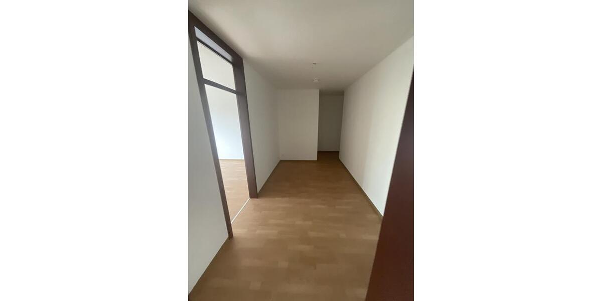 Etagenwohnung Siegen Dillnhütten - 3 Zimmer, 82 m&sup2;, 729&euro; | Angebot:26427125