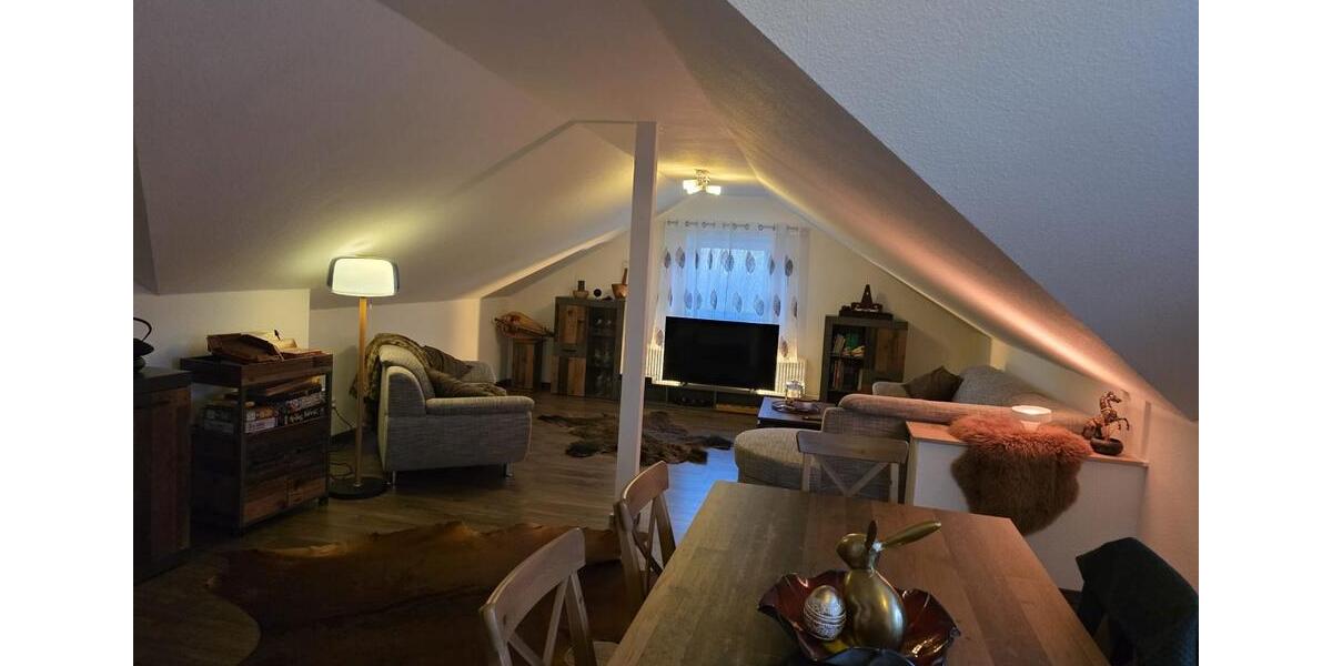 Dachgeschoßwohnung Haiger - 2 Zimmer, 75 m&sup2;, 620&euro; | Angebot:26024554