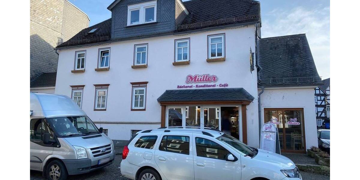 Mehrfamilienhaus, Wohnhaus Bad Laasphe - 4 Zimmer, 140 m&sup2;, 189.000&euro; | Angebot:25667710