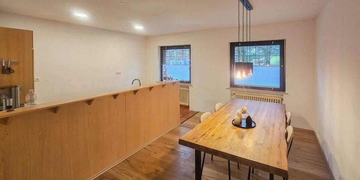 Einfamilienhaus Betzdorf VG - 7 Zimmer, 270 m&sup2;, 398.000&euro; | Angebot:25691805