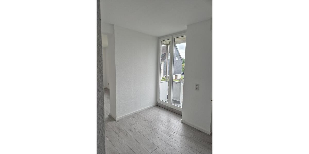 Etagenwohnung Waldbröl - 3 Zimmer, 74 m&sup2;, 740&euro; | Angebot:25959329