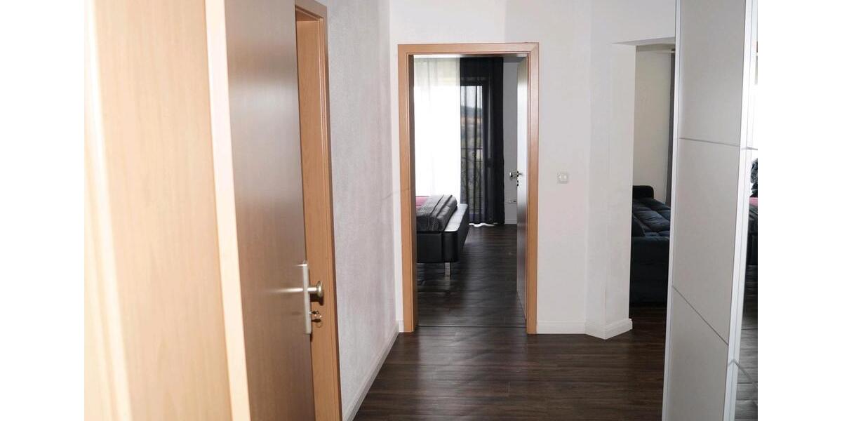 Einfamilienhaus Burbach - 8 Zimmer, 570.000&euro; | Angebot:22469410