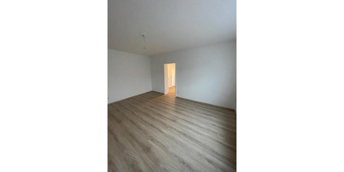 Etagenwohnung Siegen Dillnhütten - 1 Zimmer, 40 m&sup2;, 650&euro; | Angebot:25871319