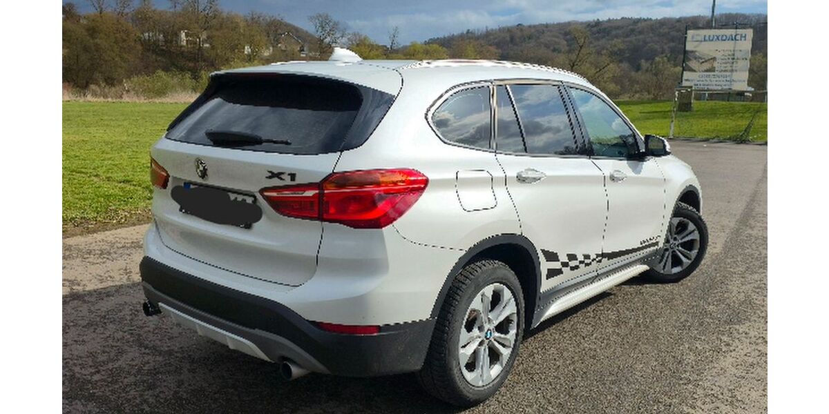 BMW X1 102.000 km 15.950 &euro; Hamm/Sieg 57577