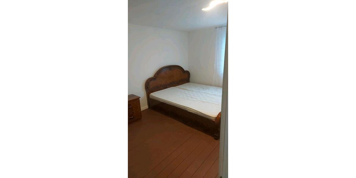 Einfamilienhaus Haiger - 7 Zimmer, 165 m&sup2;, 1.000&euro; | Angebot:25858815