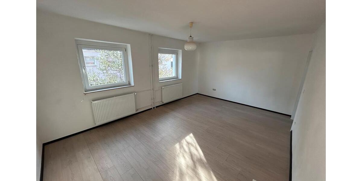 Reihenhaus Wissen - 7 Zimmer, 115 m&sup2;, 150.000&euro; | Angebot:26049997