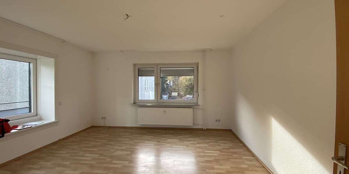 Etagenwohnung Kreuztal - 3 Zimmer, 64 m&sup2;, 416&euro; | Angebot:25566024