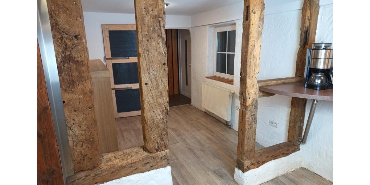 Doppelhaushälfte Hilchenbach - 7 Zimmer, 180 m&sup2;, 219.000&euro; | Angebot:27288594
