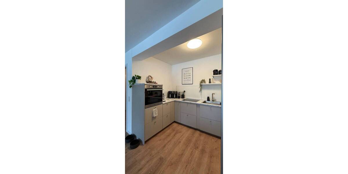 Etagenwohnung Siegen Weidenau - 3 Zimmer, 99 m&sup2;, 1.150&euro; | Angebot:26187651