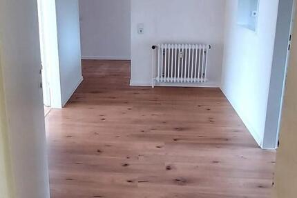 Wohnung Hamm (Sieg) - 3 Zimmer, 82 m&sup2;, 650&euro; | Angebot:25941085