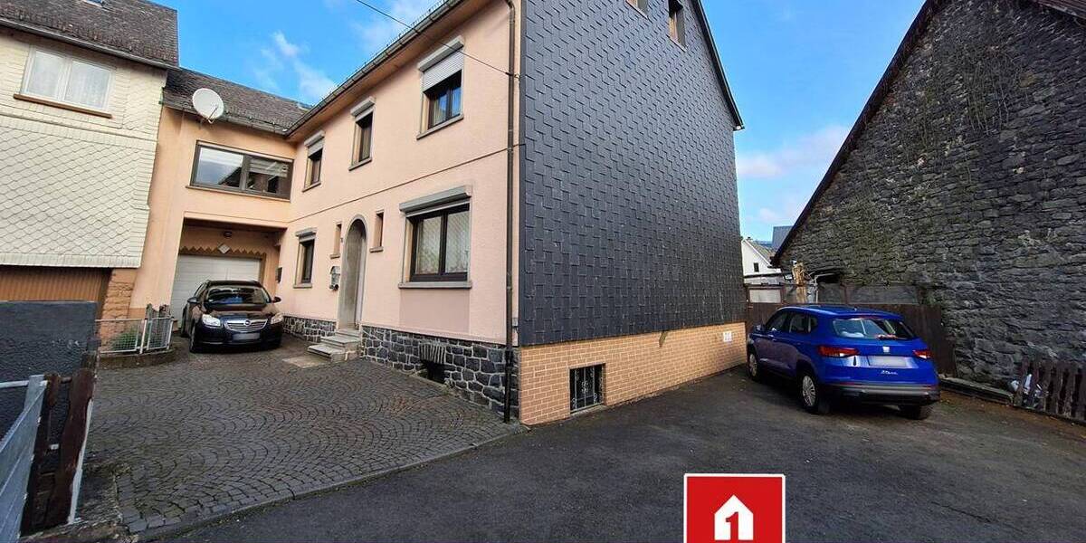 Mehrfamilienhaus, Wohnhaus Rennerod - 8 Zimmer, 240 m&sup2;, 299.000&euro; | Angebot:25691899